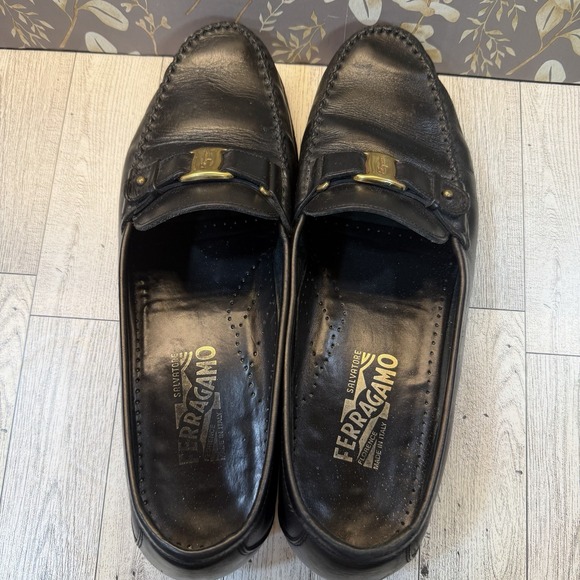 Salvatore Ferragamo Black Goldtone Logo Loafers Men\'s Size 10.5 D Vintage main image 3